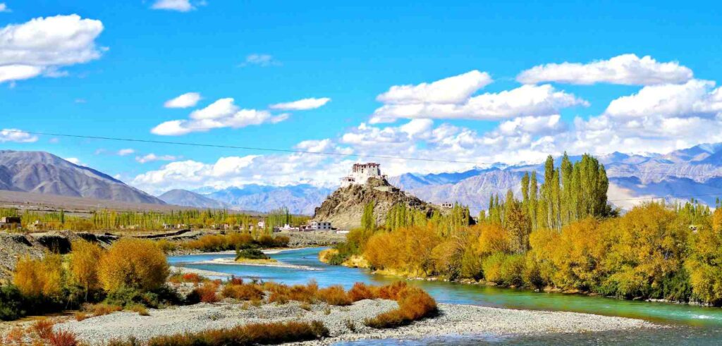ladakh tourist attractions