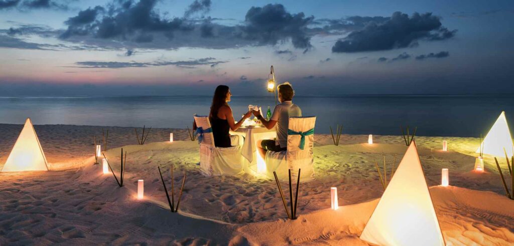 A mesmerizing beach dinner in Goa which is one of the best honeymoon places in India in March