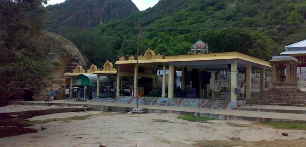 Thirumoorthy Malai Temple