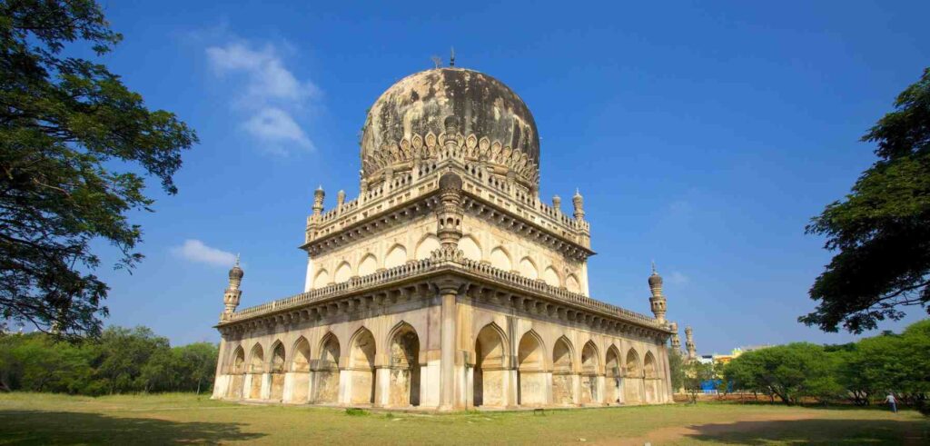 Qutb Shahi Tombs, historic heritage in Hyderabad