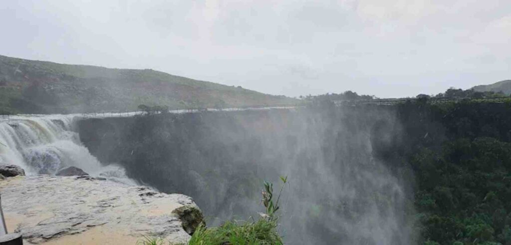 Top Things To Do At Dainthlen Falls
