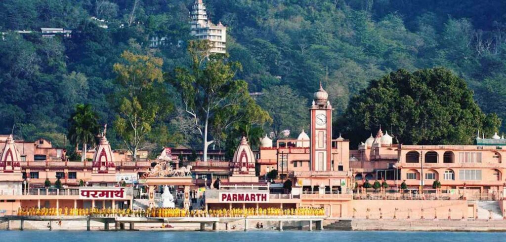 Visit Parmarth Niketan Ashram