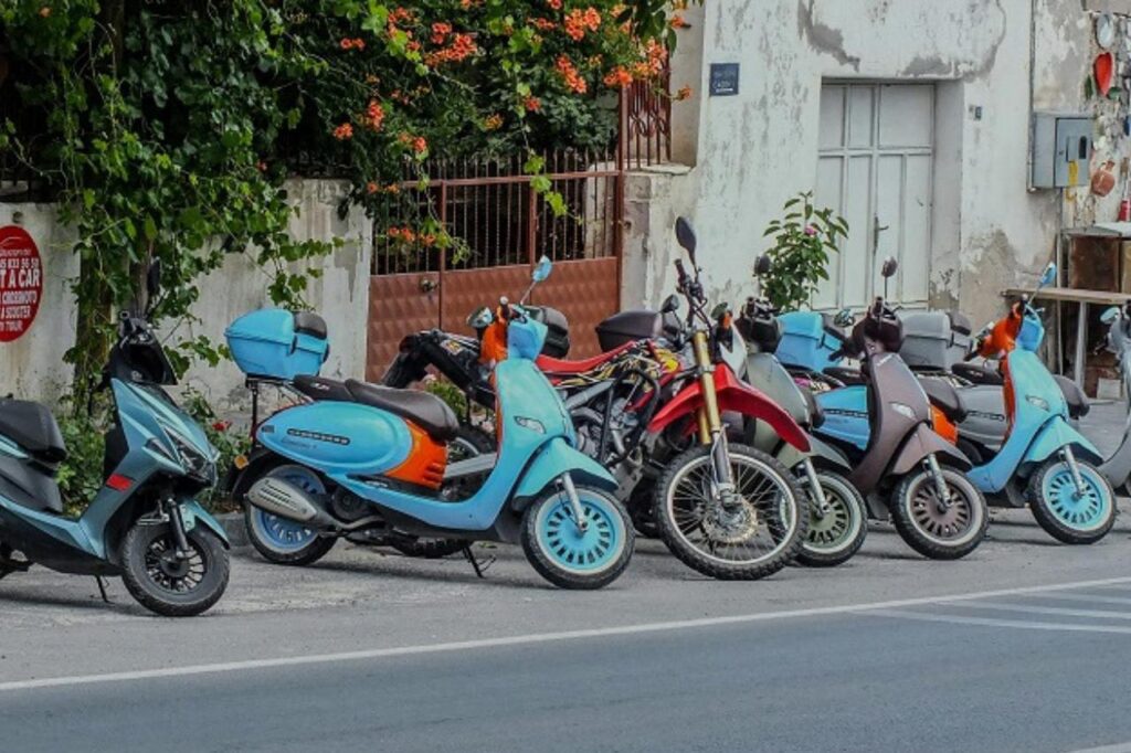 @How to Access the Beach