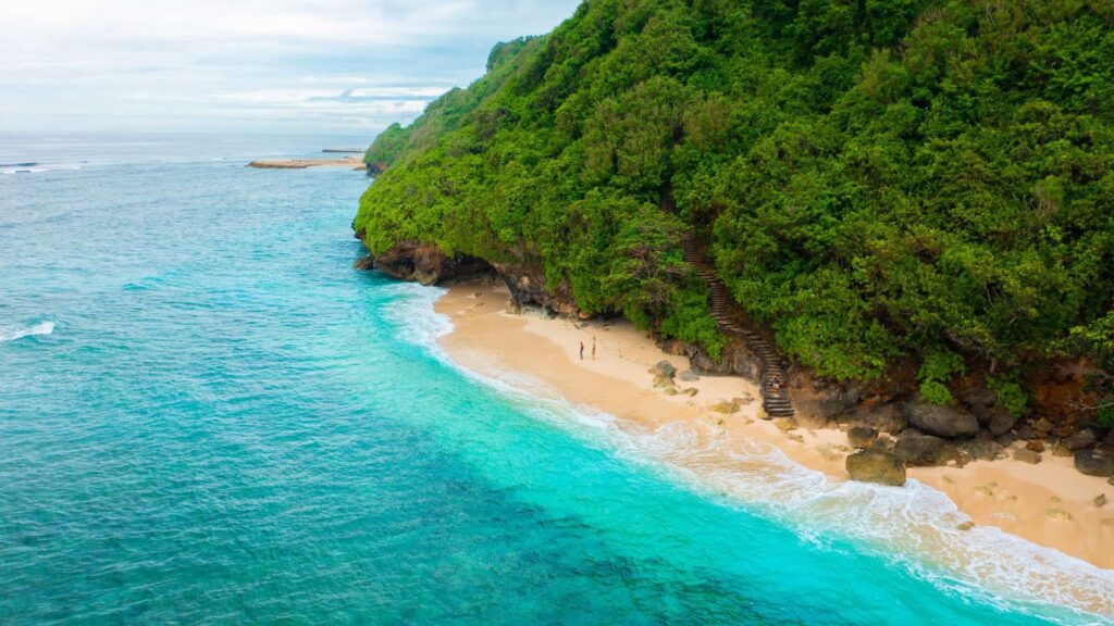 @Green Bowl Beach in Bali